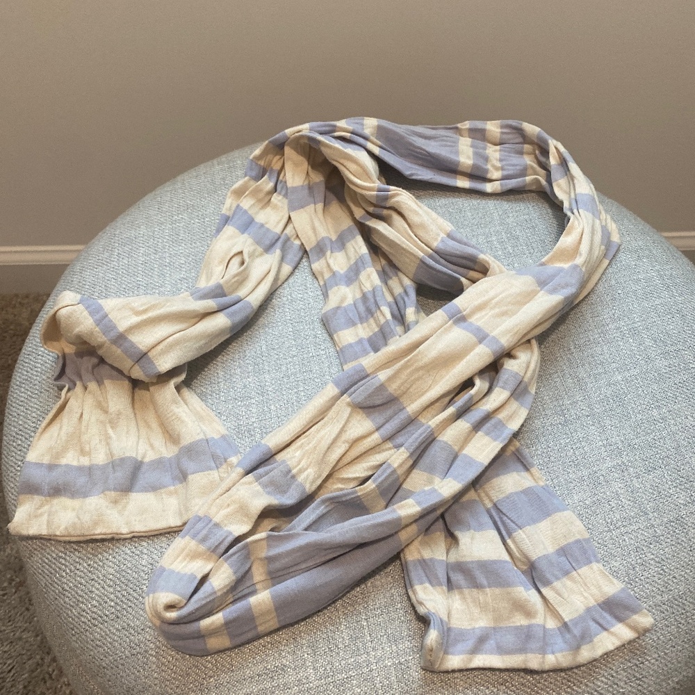 Light purple and yellow scarf